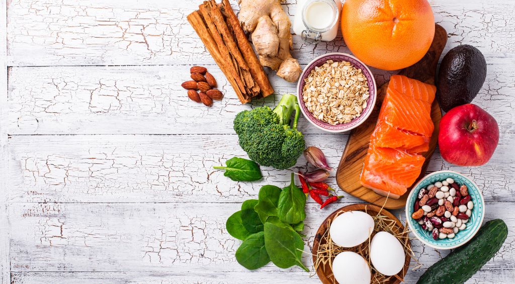 Alimentos que ajudam a emagrecer de forma natural 2 Alimentos que ajudam a emagrecer